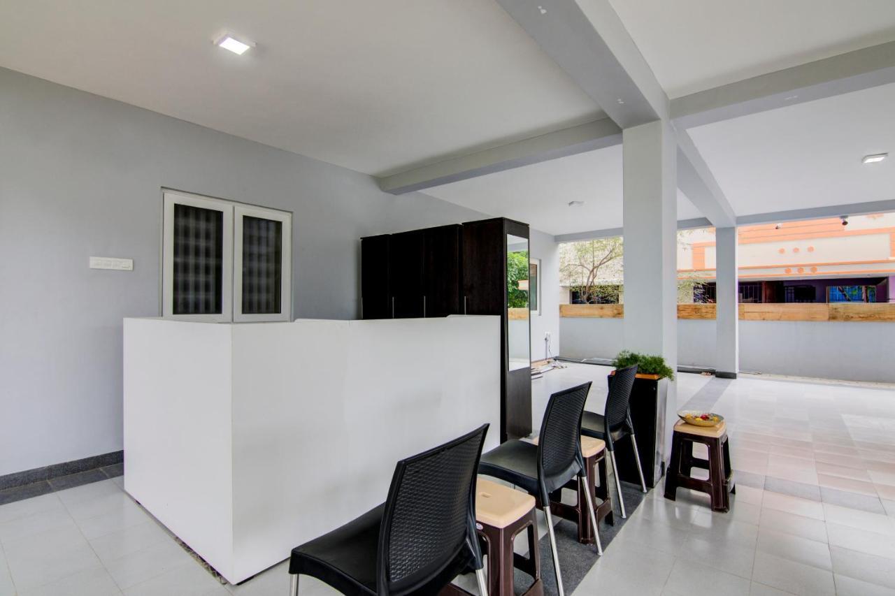 Oyo Flagship 24147 Royal Stay Singanallur Exterior photo